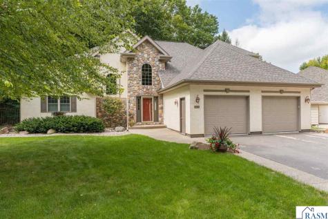 121 Bartholomew Lane Mankato MN 56001
