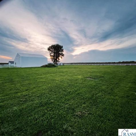 19204 Us Highway 169 Lake Crystal MN 56055