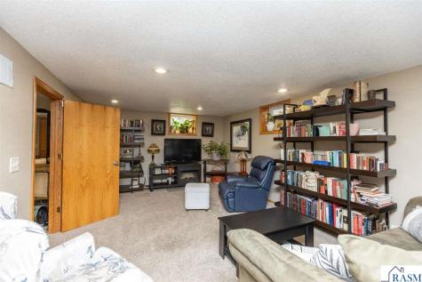 623 Washington Avenue Fairmont MN 56031