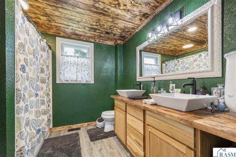 321 Ash Avenue New Richland MN 56072