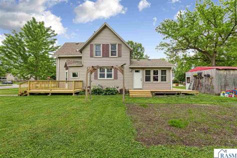 321 Ash Avenue New Richland MN 56072
