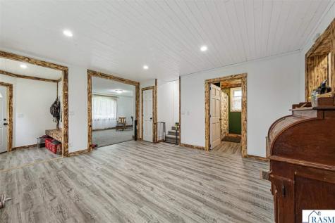 321 Ash Avenue New Richland MN 56072