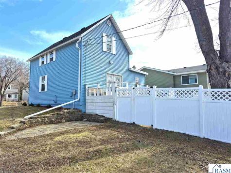 800 S Franklin New Ulm MN 56073