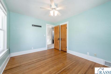 216 E 1st Street Blue Earth MN 56013