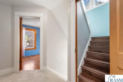 216 E 1st Street Blue Earth MN 56013