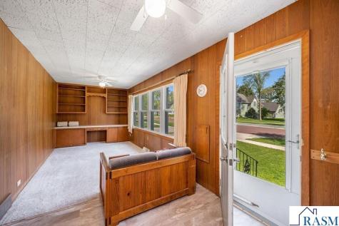 216 E 1st Street Blue Earth MN 56013