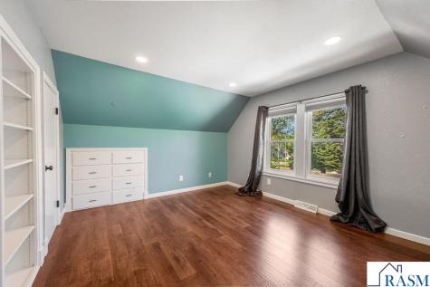 216 E 1st Street Blue Earth MN 56013