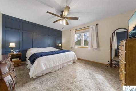 2101 Red Tail Lane North Mankato MN 56003