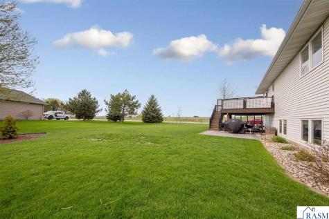 2101 Red Tail Lane North Mankato MN 56003