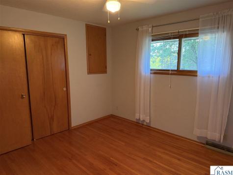 48050 Old River Bluff Road St. Peter MN 56082