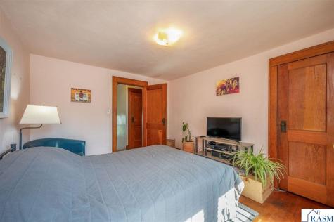 406 W Lewis Street Mankato MN 56001