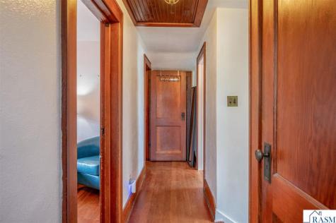 406 W Lewis Street Mankato MN 56001
