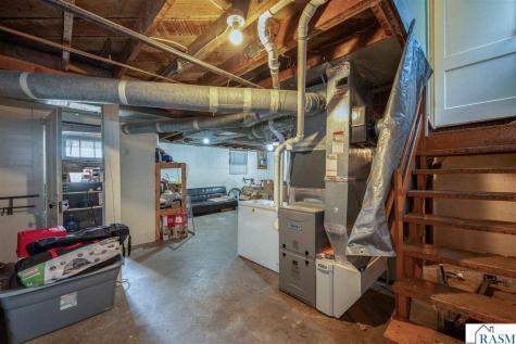 406 W Lewis Street Mankato MN 56001