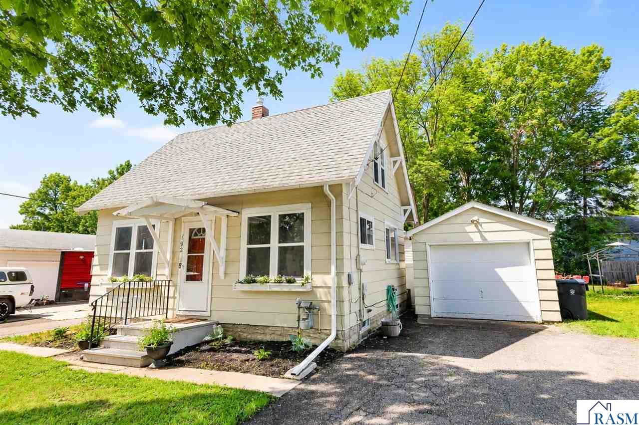 192 Long Street Mankato MN 56001