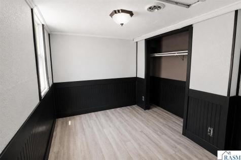 192 Long Street Mankato MN 56001