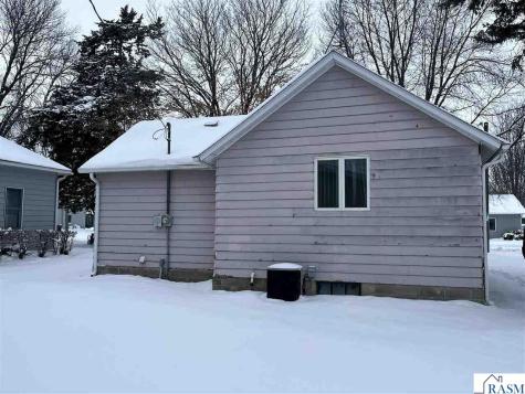 114 1st Avenue Ormsby MN 56162