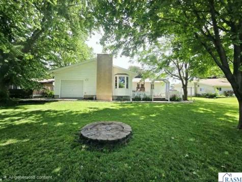 1204 SE 8th Street Waseca MN 56093