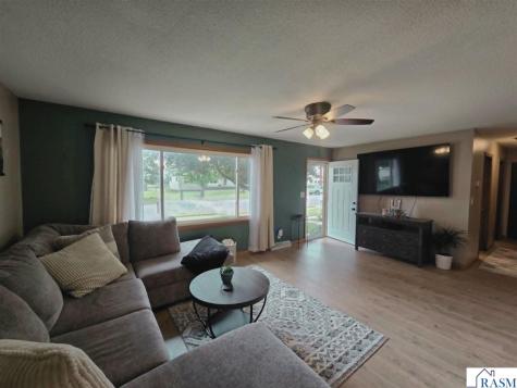 1204 SE 8th Street Waseca MN 56093