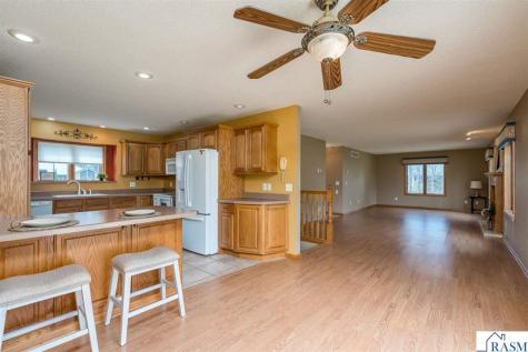 100 Crystal Lane Mankato MN 56001