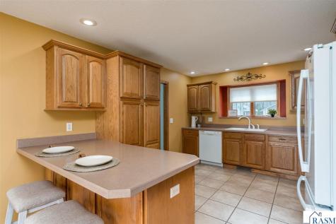 100 Crystal Lane Mankato MN 56001