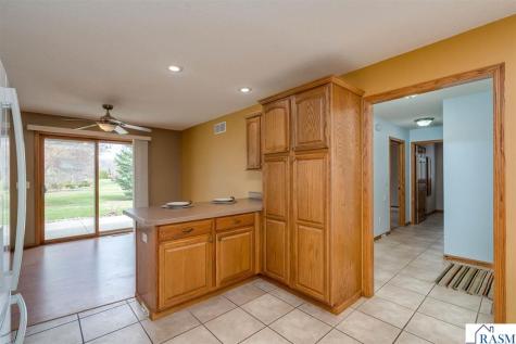 100 Crystal Lane Mankato MN 56001