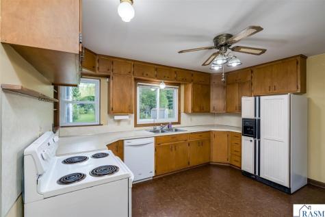 128 N Park Lane Le Sueur MN 56058