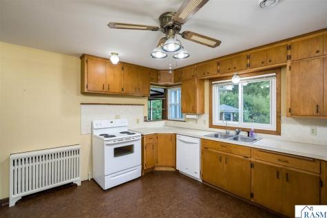 128 N Park Lane Le Sueur MN 56058