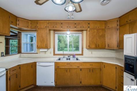 128 N Park Lane Le Sueur MN 56058