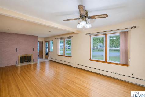 128 N Park Lane Le Sueur MN 56058