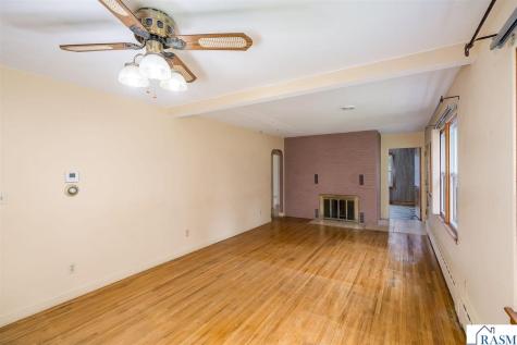 128 N Park Lane Le Sueur MN 56058