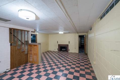 128 N Park Lane Le Sueur MN 56058