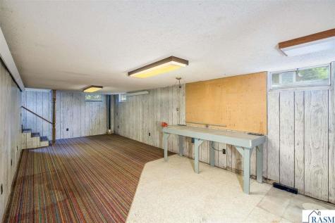 128 N Park Lane Le Sueur MN 56058