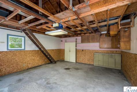 128 N Park Lane Le Sueur MN 56058