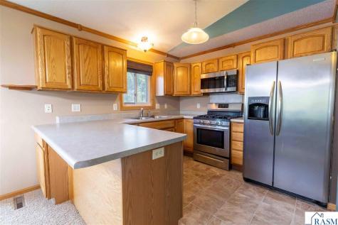 112 Parkside Street Mankato MN 56001