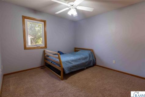 112 Parkside Street Mankato MN 56001