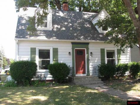 252 N Main Street Lake Crystal MN 56055
