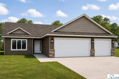 2405 Lake Avenue New Ulm MN 56073-1229