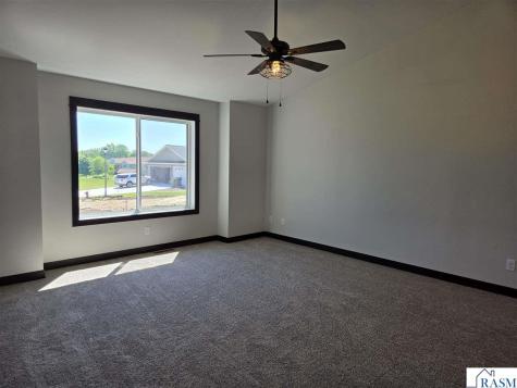 2405 Lake Avenue New Ulm MN 56073-1229