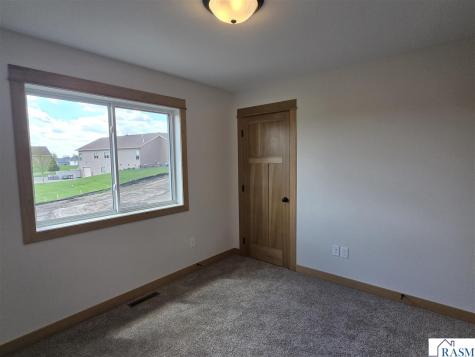 2405 Lake Avenue New Ulm MN 56073-1229