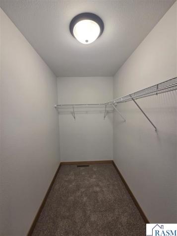 2405 Lake Avenue New Ulm MN 56073-1229