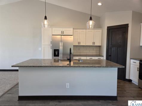 2405 Lake Avenue New Ulm MN 56073-1229