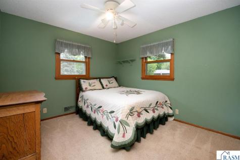 1808 Sunray Avenue Mankato MN 56001