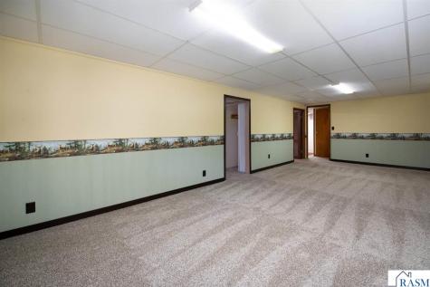 1808 Sunray Avenue Mankato MN 56001