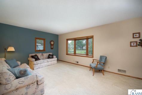 1808 Sunray Avenue Mankato MN 56001