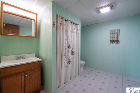 1808 Sunray Avenue Mankato MN 56001