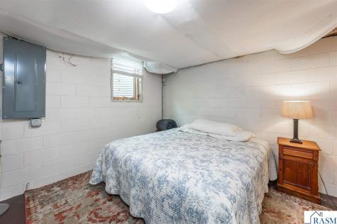 47 Skyline Drive Mankato MN 56001