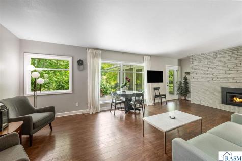 47 Skyline Drive Mankato MN 56001
