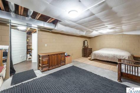 47 Skyline Drive Mankato MN 56001