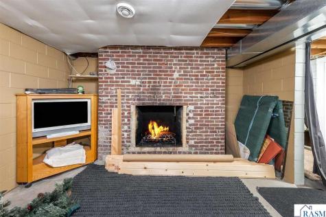 47 Skyline Drive Mankato MN 56001