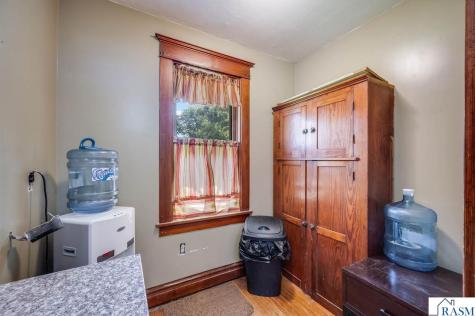 315 W 6th Street Blue Earth MN 56013